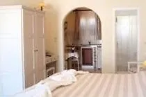 Hotel Contaratos Bay 3*