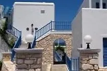 Contaratos Bay